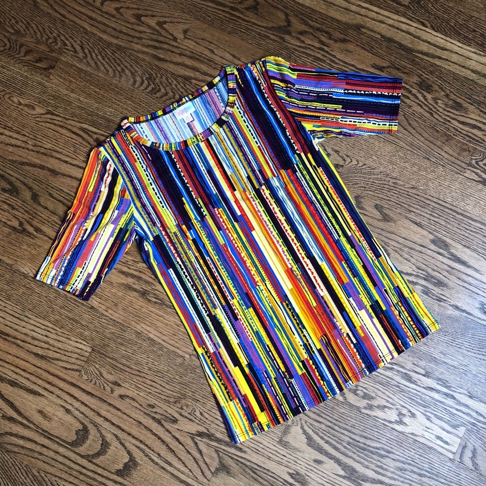 NWOT LuLaRoe Gigi XS